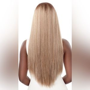 Wheat blond, sleek lay natural part wig.
